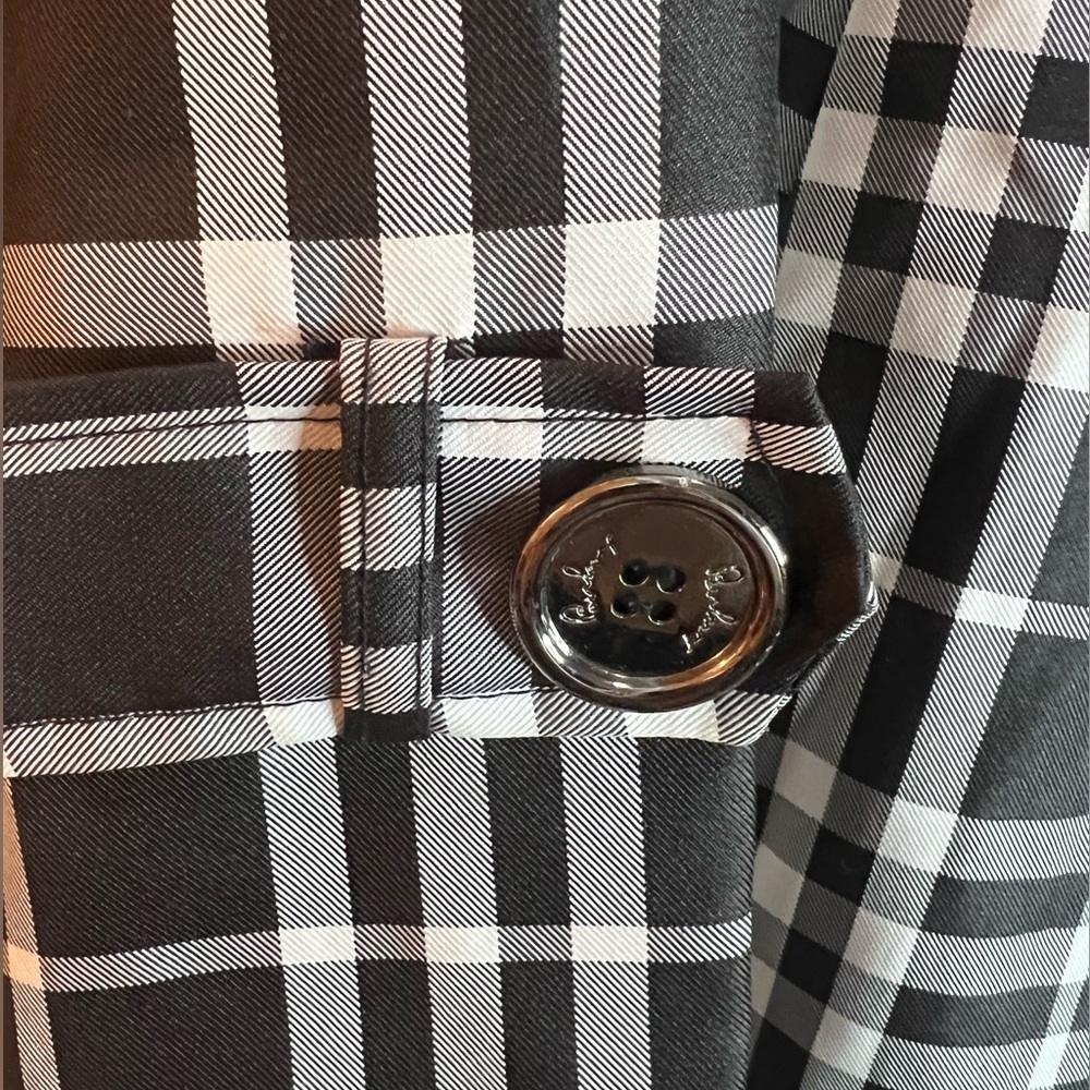 Beautiful Burberry jacket - Picture 7 of 8
